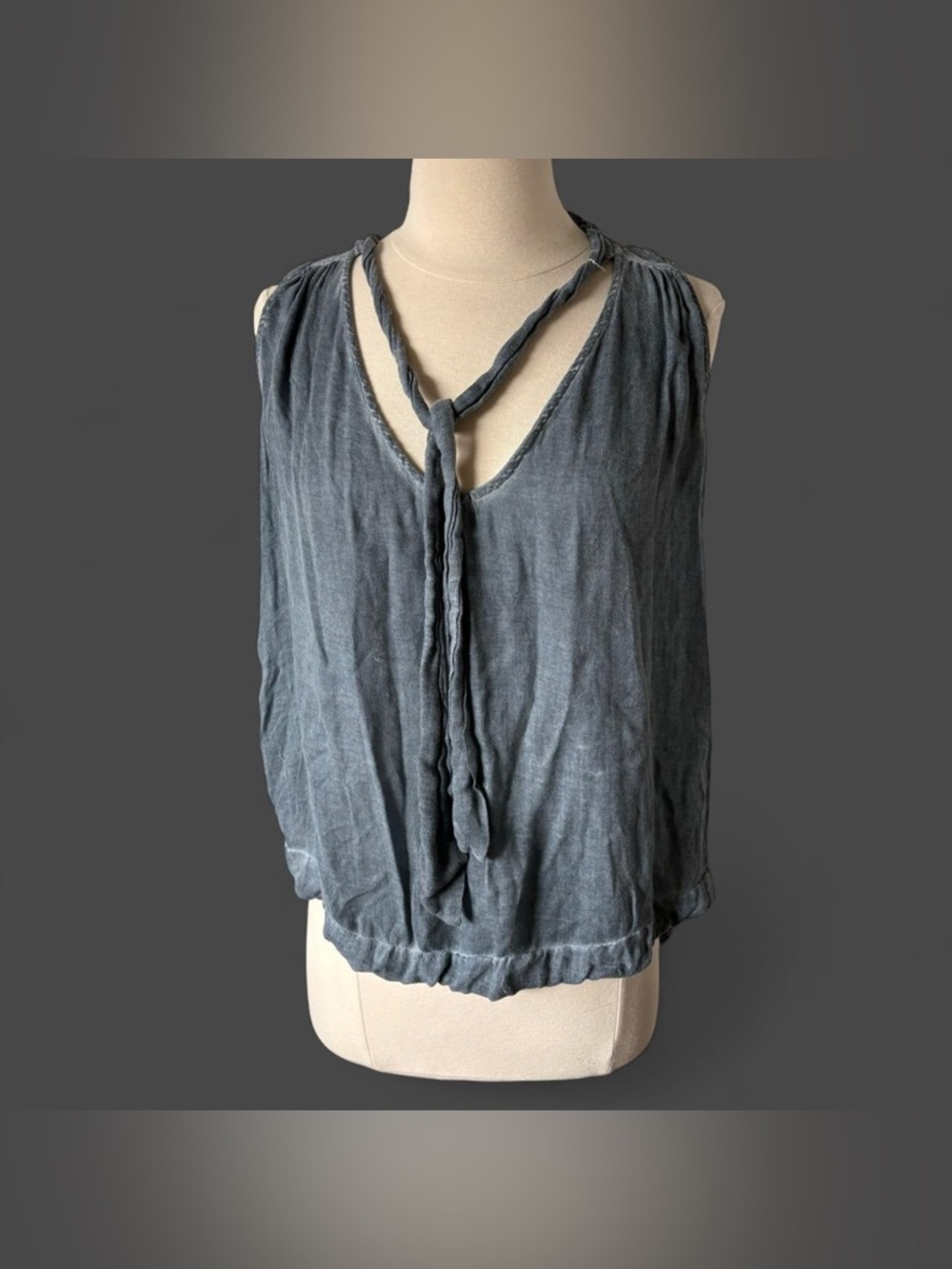 Free people Blue rayon tie front blouse size small#boho